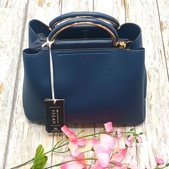 La Terre Hand Bag, Crossbody Purse - Picture 3 of 10